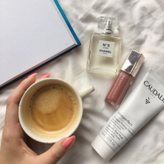 Free, downloadable June 2022 Tech Backgrounds