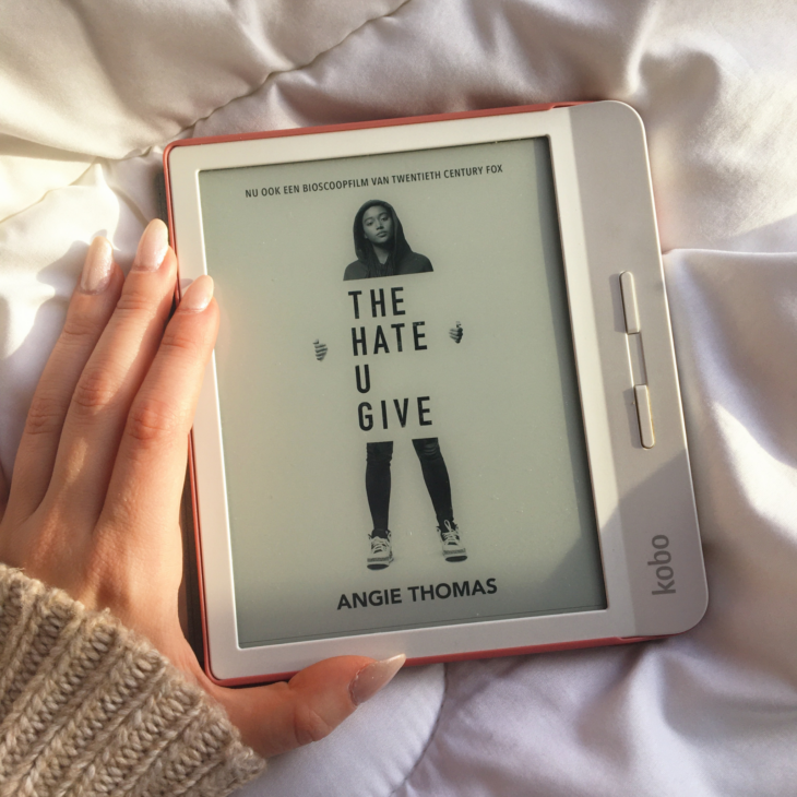My favorite books of 2022 - The best Books I read this year - The Hate U Give by Angie Thomas - Reading Wrap-Up - Inspire to Glow Blog